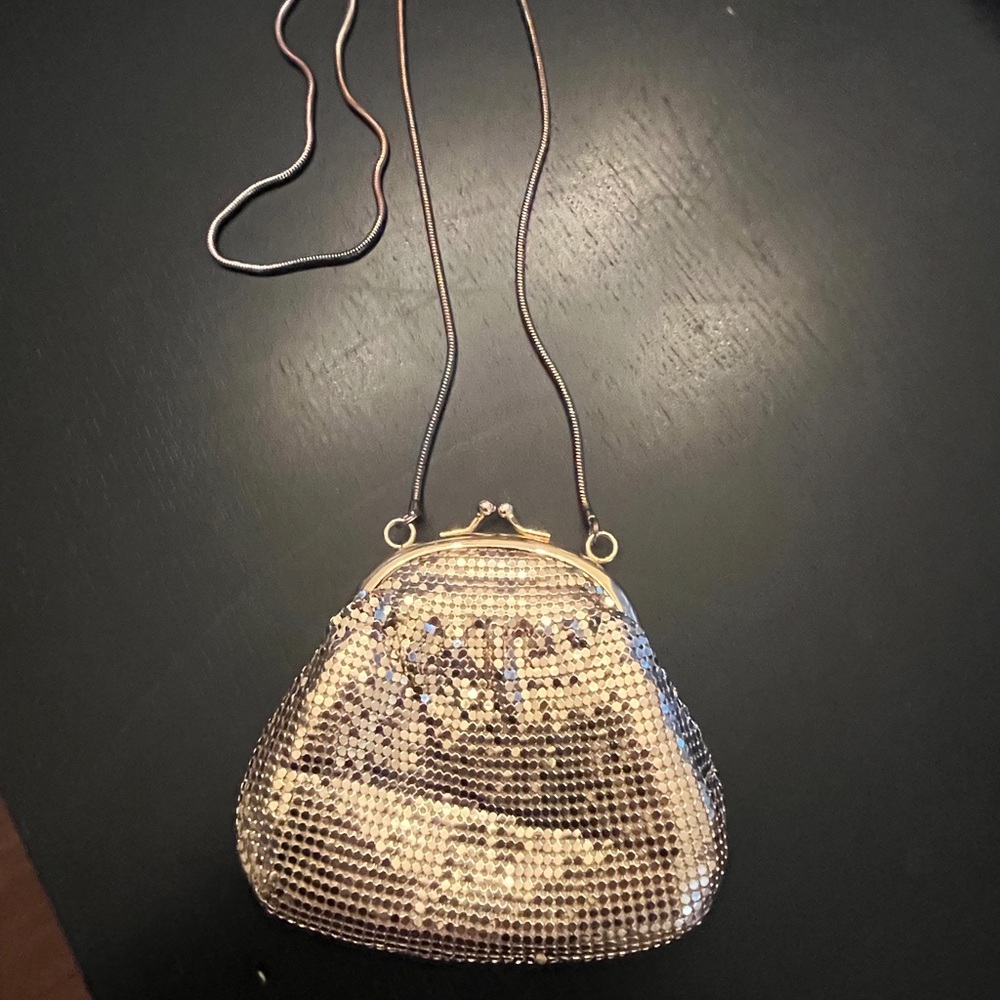 Whiting & Davis Kiss Lock Gold Mesh Handbag Evening Wedding Prom